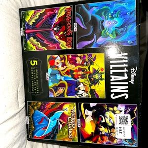 5 Disney Villains Jigsaw puzzles . Beautiful colors.Perfect Gift